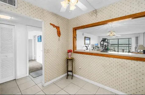 7700 Sun Island Drive S South Pasadena FL 33707