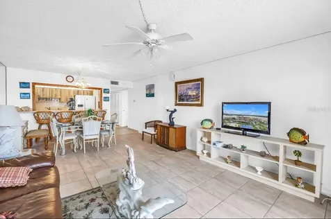 7700 Sun Island Drive S South Pasadena FL 33707