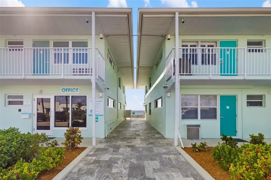 3155 Gulf Of Mexico Drive Longboat Key FL 34228