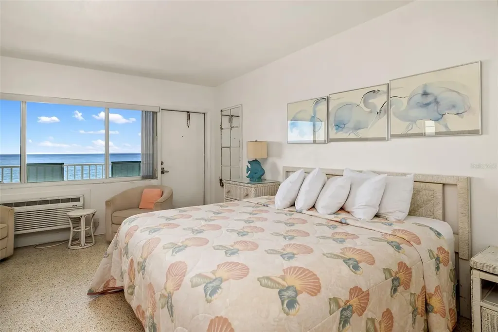 3155 Gulf Of Mexico Drive Longboat Key FL 34228