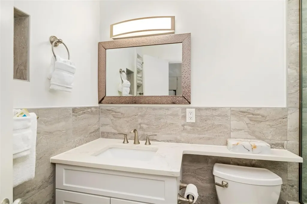 3155 Gulf Of Mexico Drive Longboat Key FL 34228