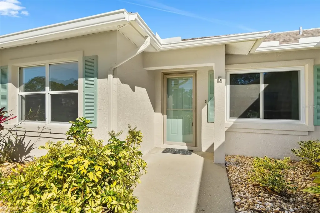 5 Westglen Lane Palm Coast FL 32164
