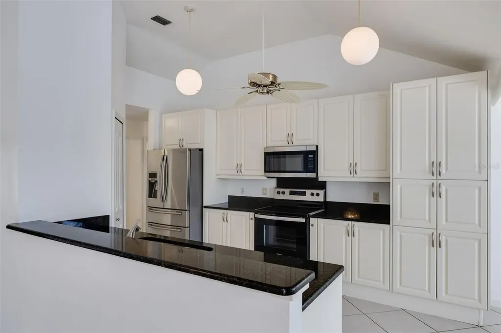 13376 Journeys End Fort Myers FL 33905