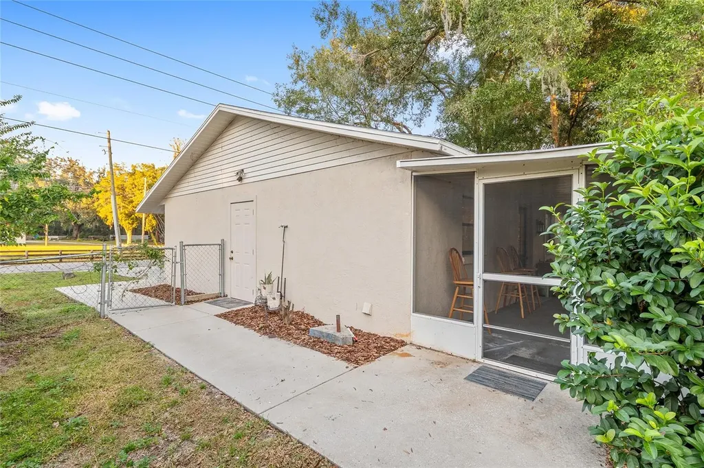 5300 SE 102nd Place Belleview FL 34420