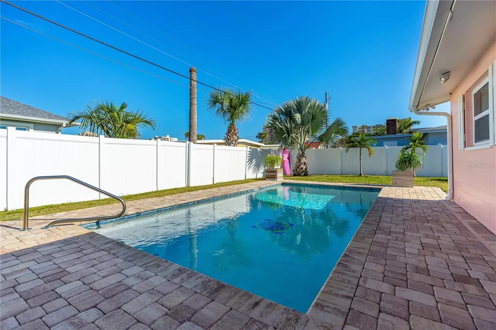 4 Carter Terrace Daytona Beach Shores FL 32118