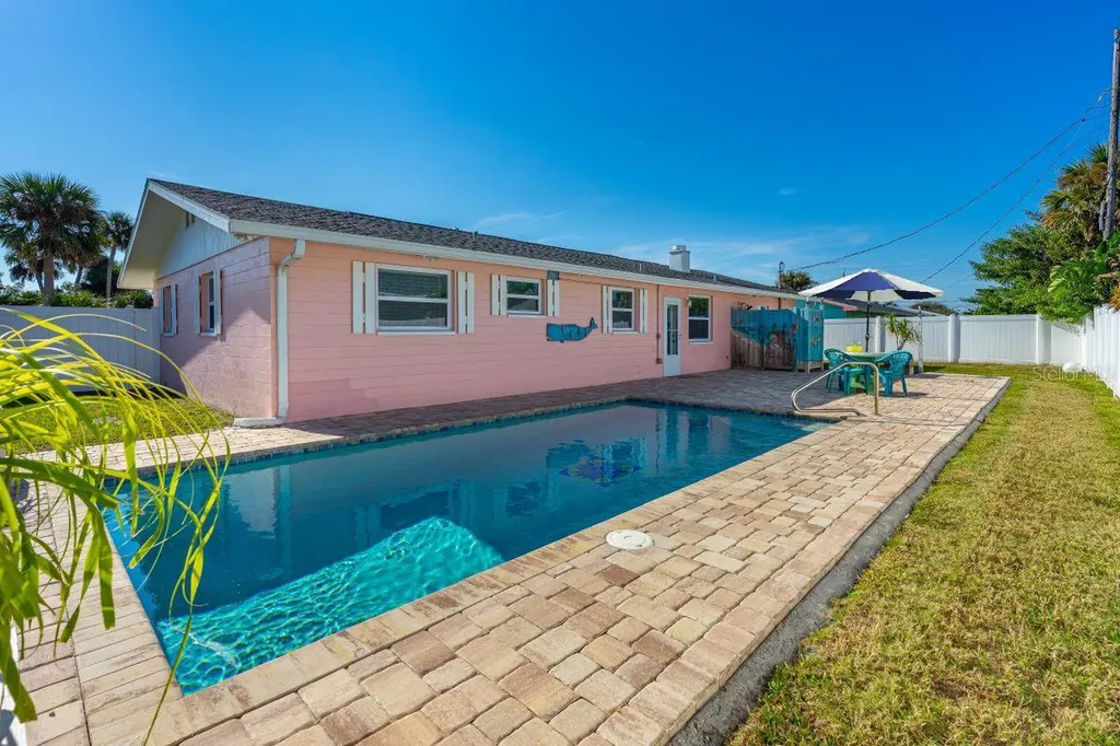 4 Carter Terrace Daytona Beach Shores FL 32118