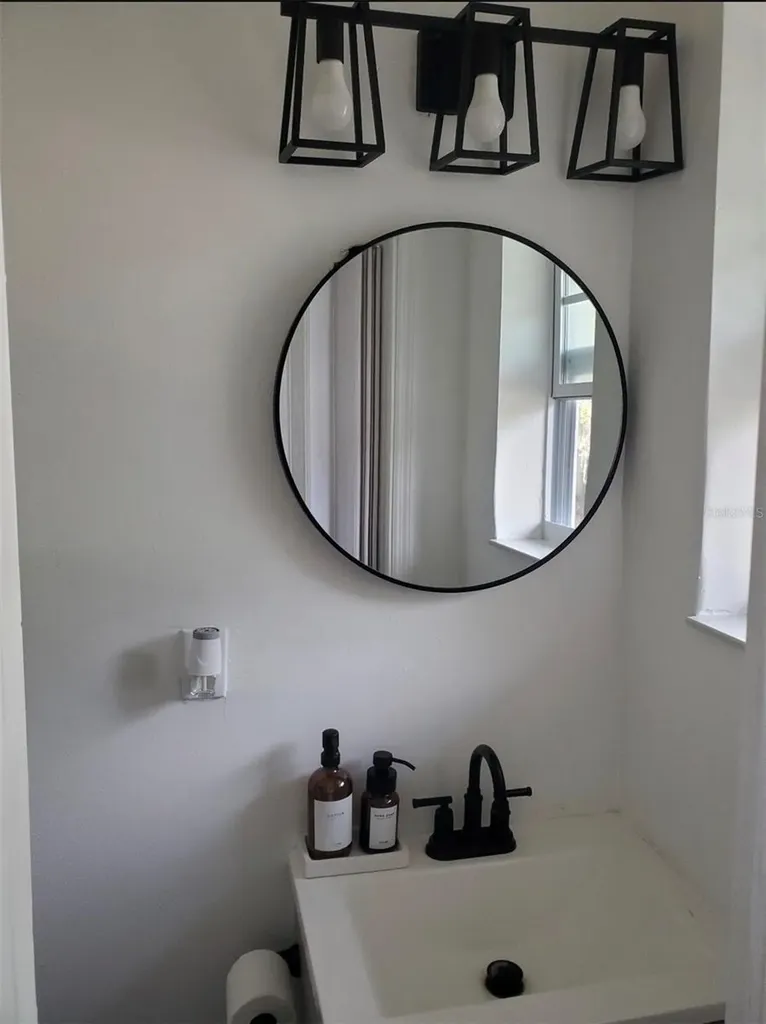 219 W 67th Street W Jacksonville FL 32208