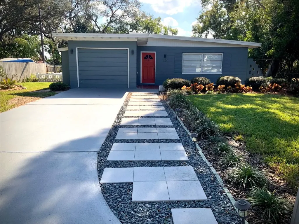 1629 Dartmouth Street Clearwater FL 33755