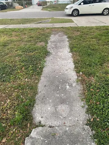 1516 Regan Avenue Orlando FL 32807