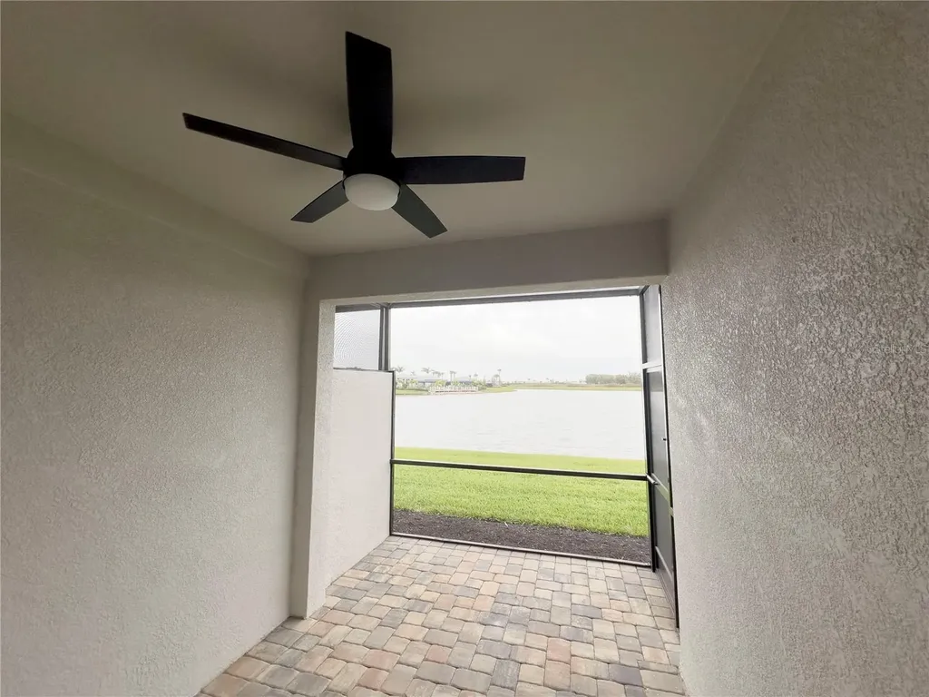 17937 Cherished Loop Lakewood Ranch FL 34211