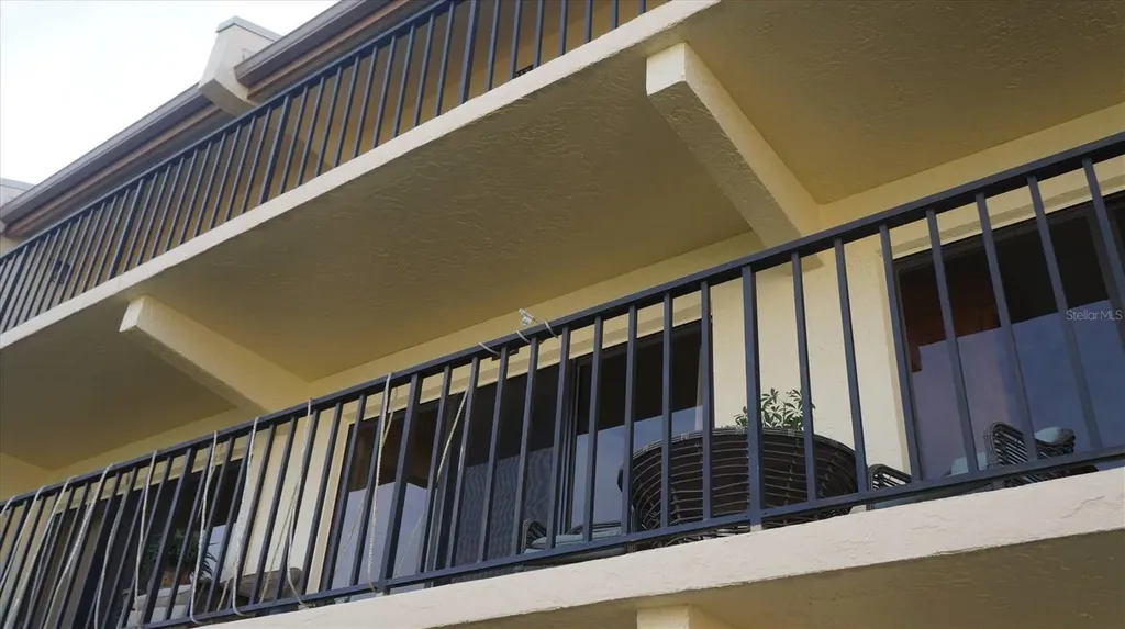 7530 Sunshine Skyway Lane S St Petersburg FL 33711