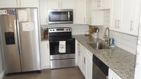 7530 Sunshine Skyway Lane S St Petersburg FL 33711
