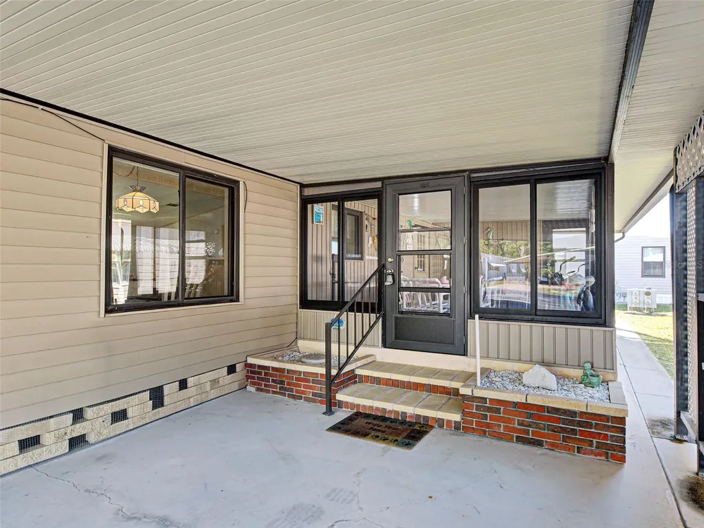 137 N Fiji Circle Englewood FL 34223