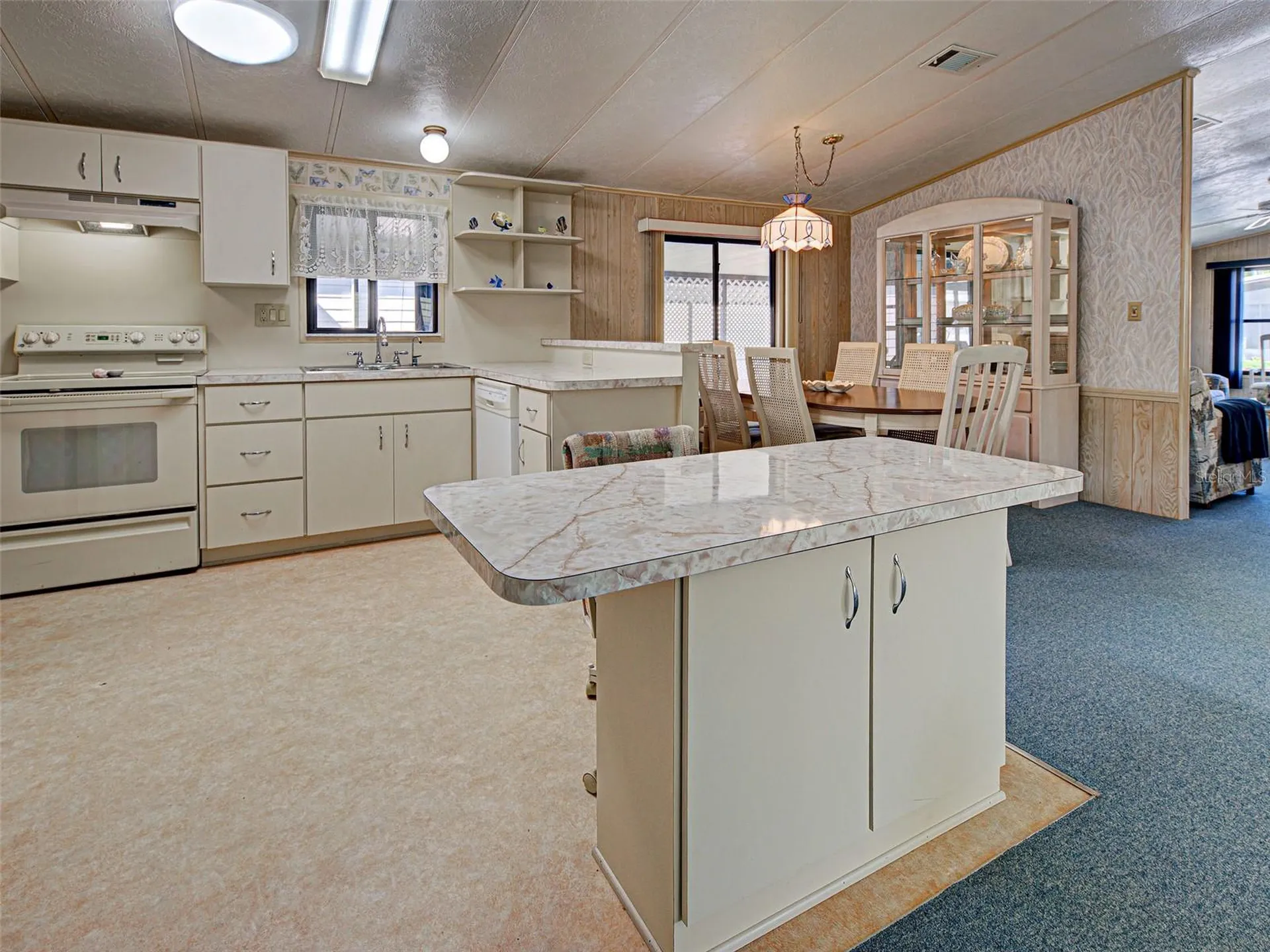 137 N Fiji Circle Englewood FL 34223