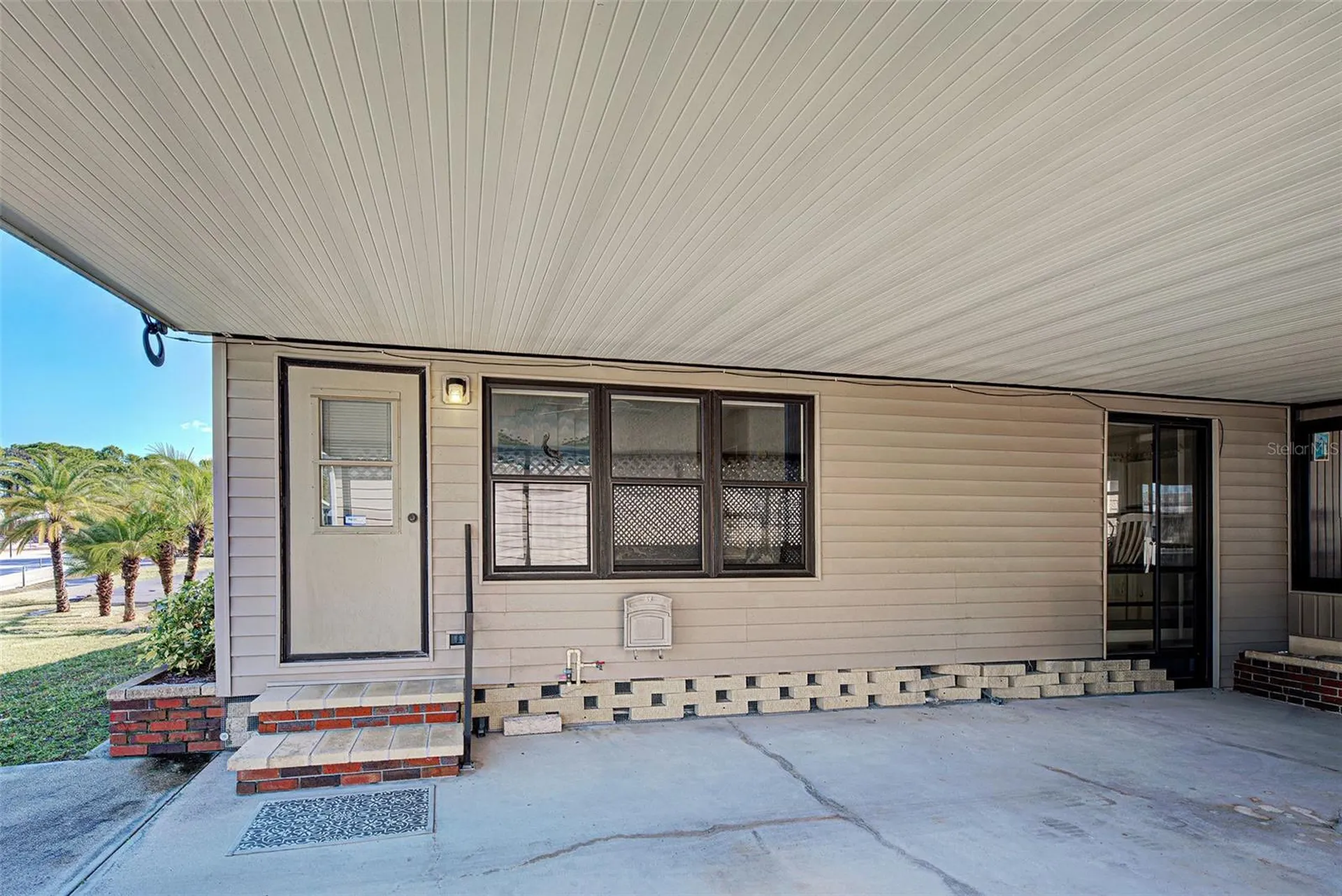 137 N Fiji Circle Englewood FL 34223
