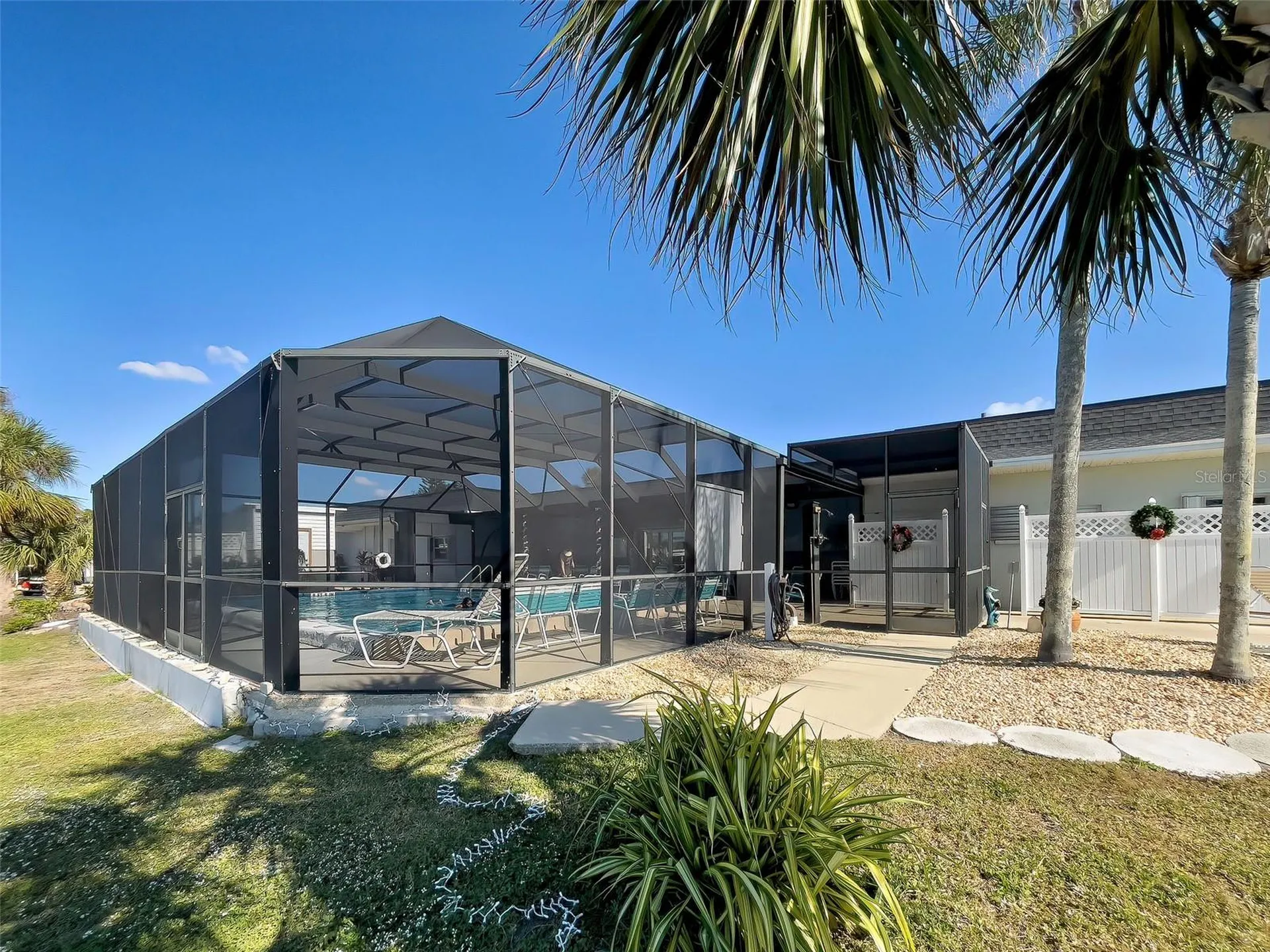 137 N Fiji Circle Englewood FL 34223