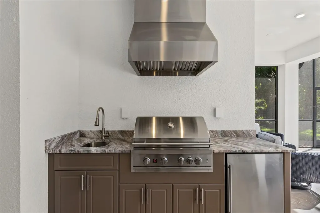 728 Estates Boulevard Tarpon Springs FL 34688