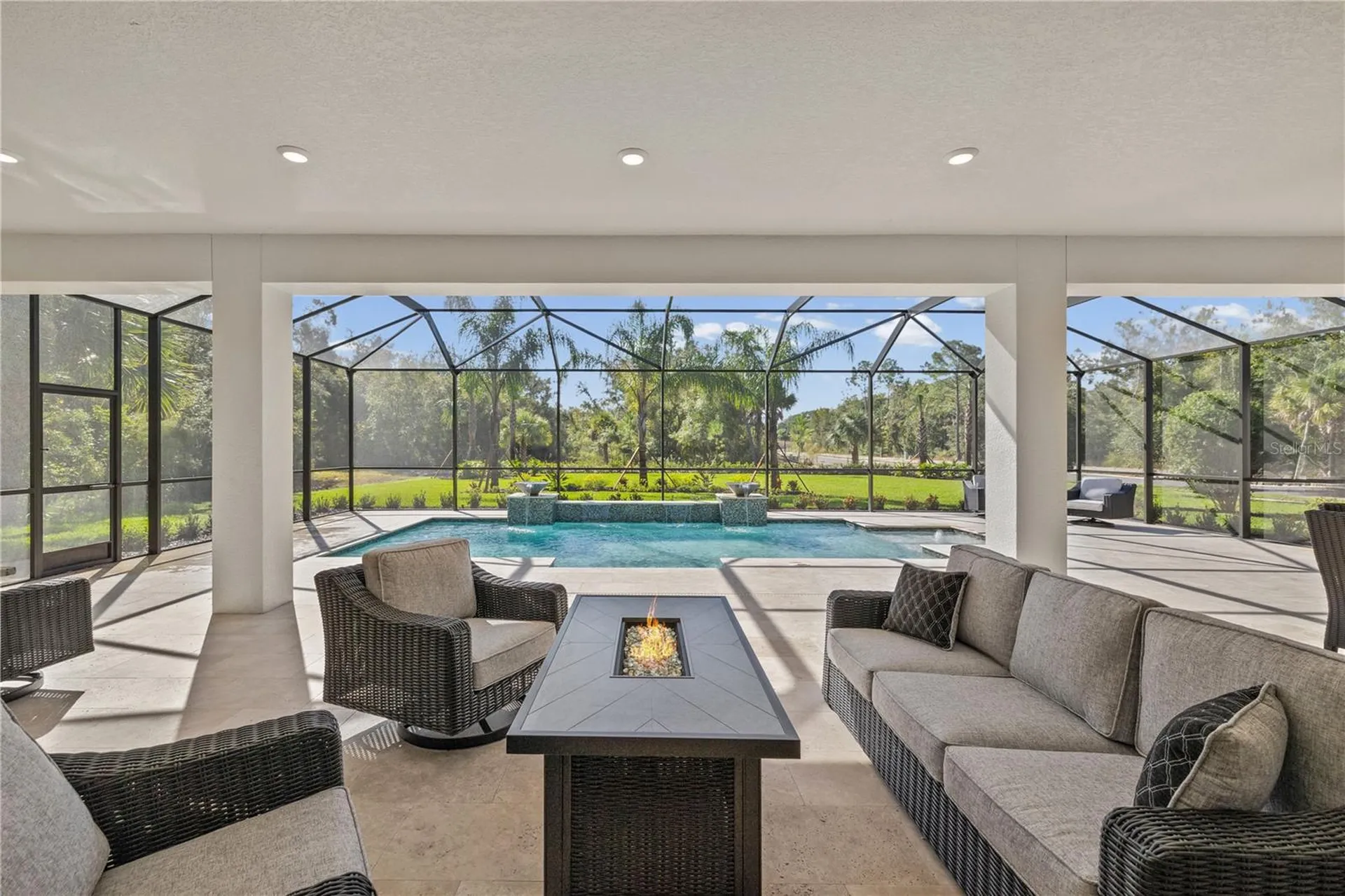 728 Estates Boulevard Tarpon Springs FL 34688