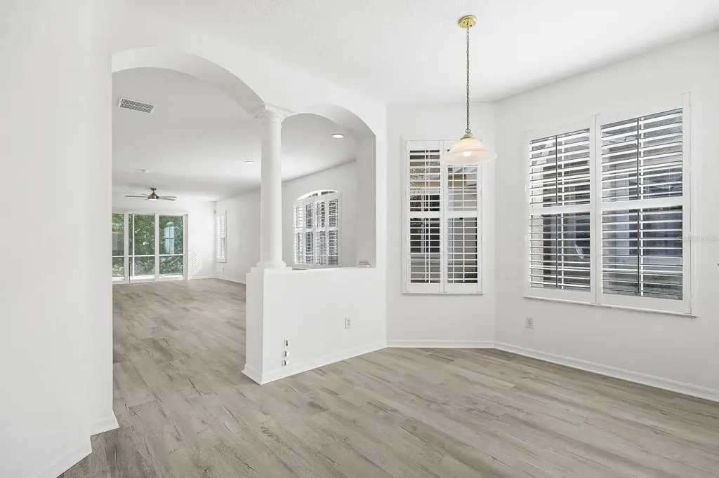 5926 Phoebenest Drive Lithia FL 33547
