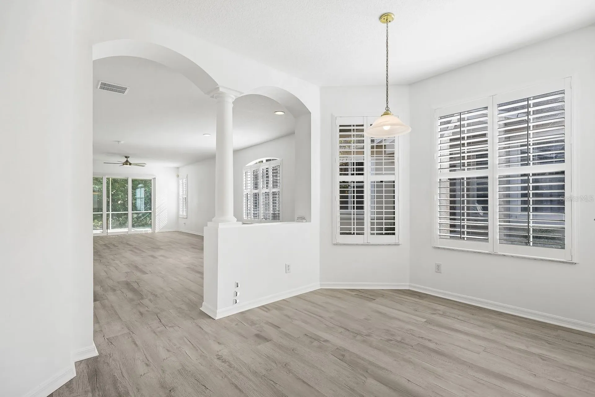 5926 Phoebenest Drive Lithia FL 33547