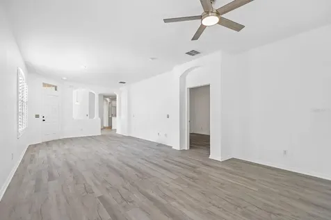 5926 Phoebenest Drive Lithia FL 33547