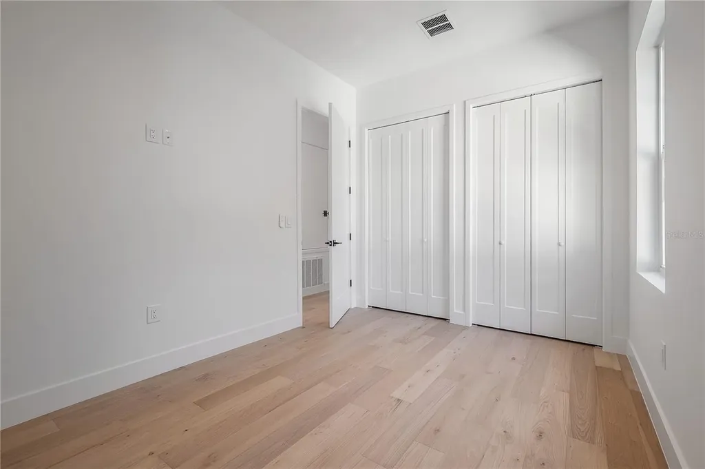 1405 E Louisiana Avenue Tampa FL 33603