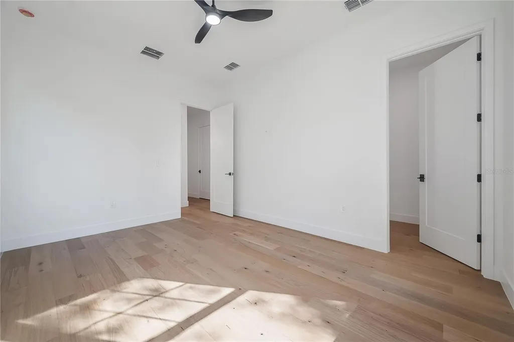 1405 E Louisiana Avenue Tampa FL 33603
