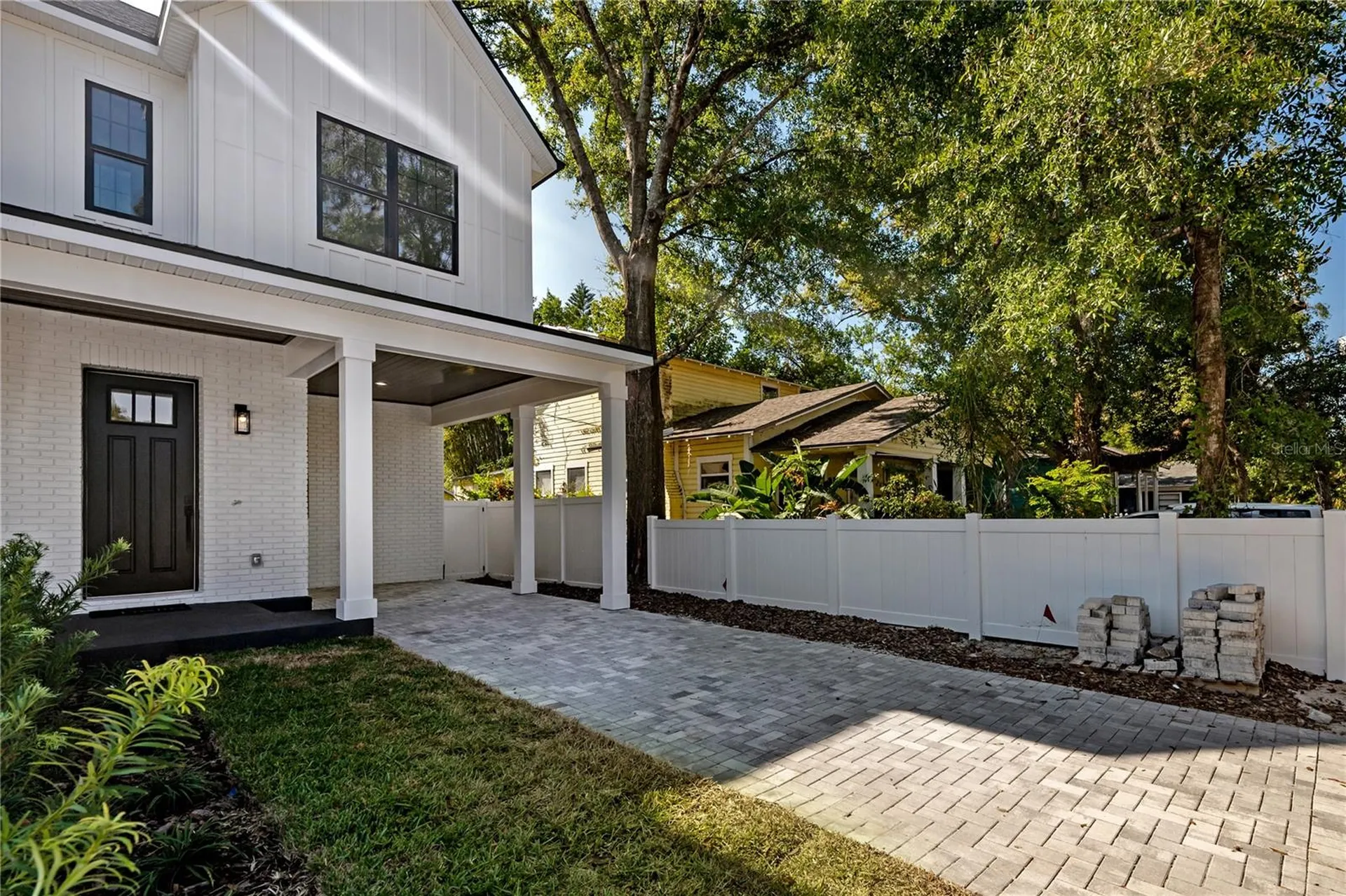 1405 E Louisiana Avenue Tampa FL 33603