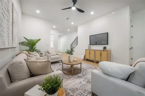 1405 E Louisiana Avenue Tampa FL 33603