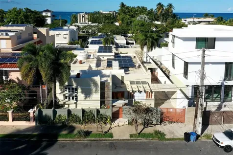 2003 Espana San Juan PR 00911