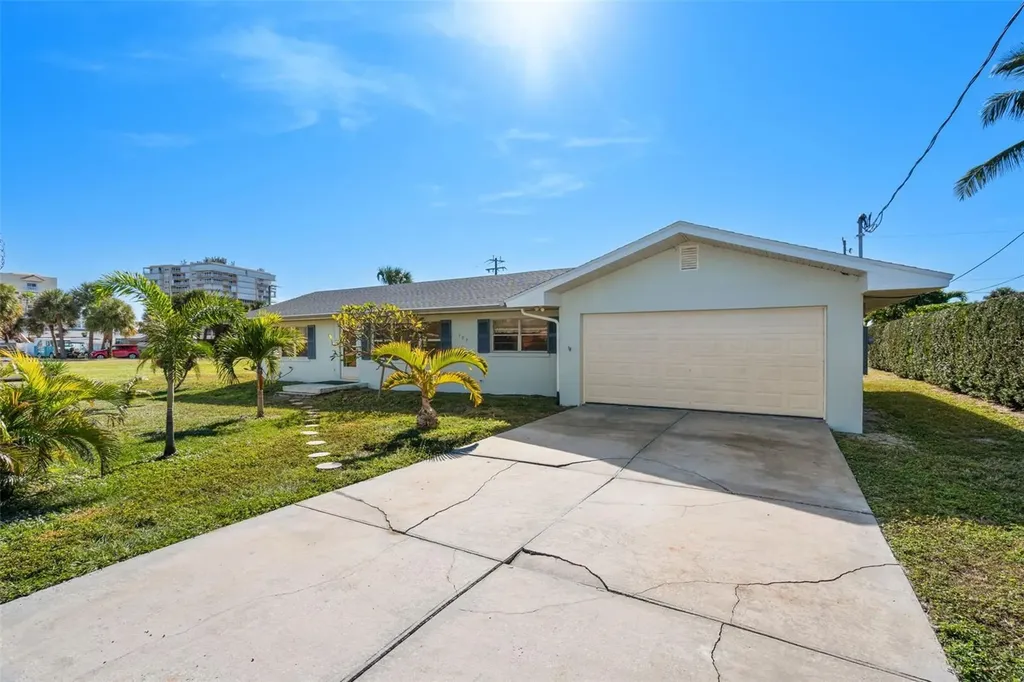107 Franklyn Indialantic FL 32903