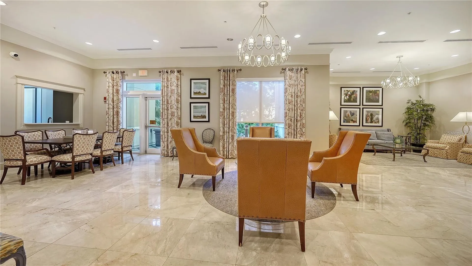 800 N Tamiami Trail Sarasota FL 34236