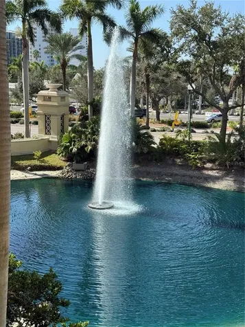 800 N Tamiami Trail Sarasota FL 34236