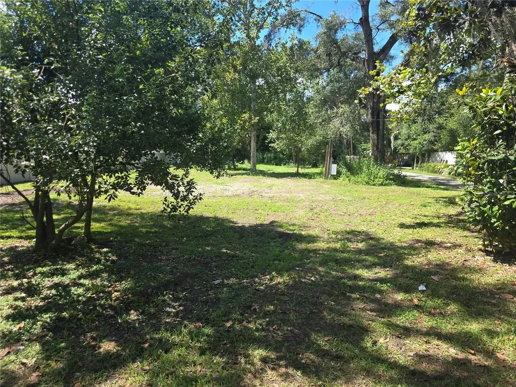 1403 Gordon Road Plant City FL 33566
