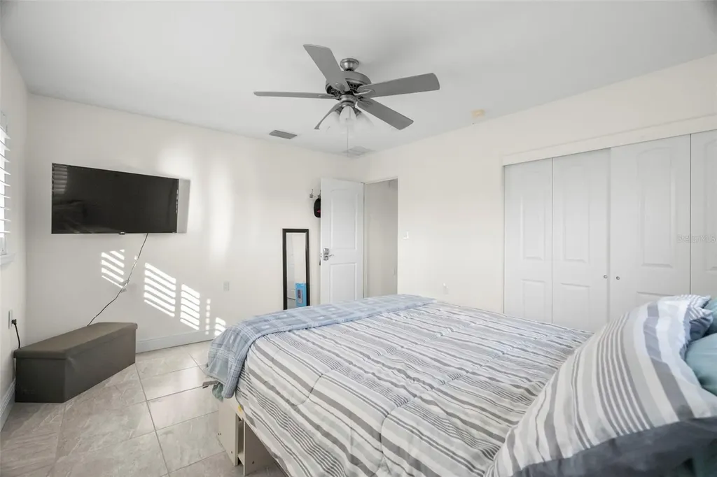 10121 4th Street E Treasure Island FL 33706