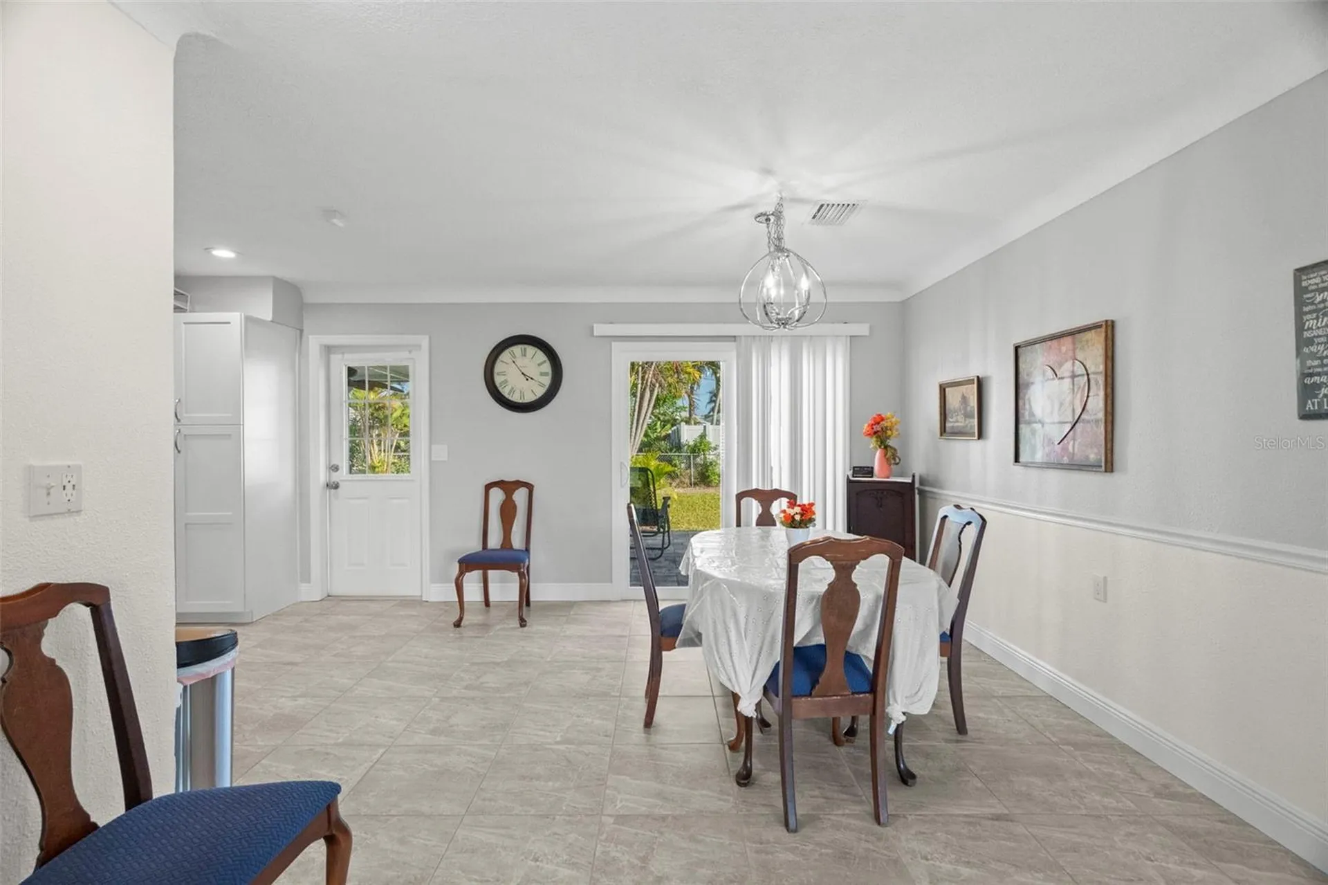 10121 4th Street E Treasure Island FL 33706
