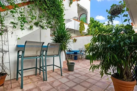 18 & 20 Calle Yardley Place San Juan PR 00911