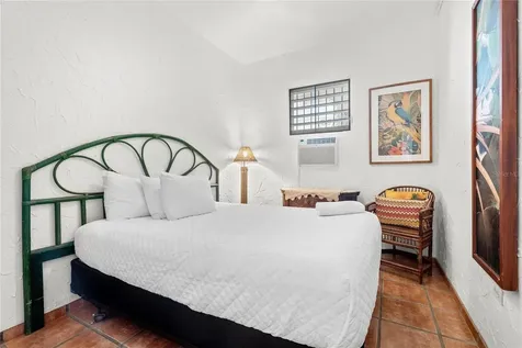 18 & 20 Calle Yardley Place San Juan PR 00911