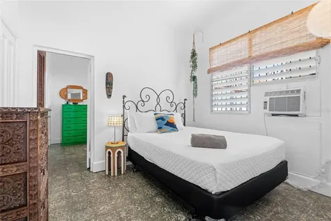 18 & 20 Calle Yardley Place San Juan PR 00911