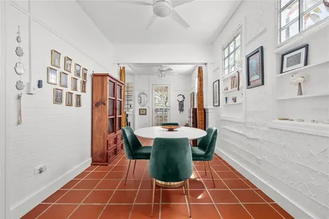 18 & 20 Calle Yardley Place San Juan PR 00911