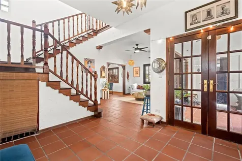 18 & 20 Calle Yardley Place San Juan PR 00911