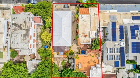 18 & 20 Calle Yardley Place San Juan PR 00911
