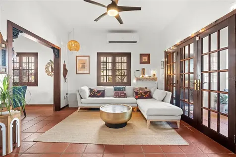 18 & 20 Calle Yardley Place San Juan PR 00911