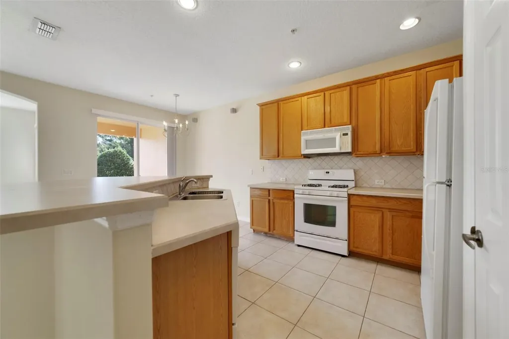 851 Assembly Court Kissimmee FL 34747