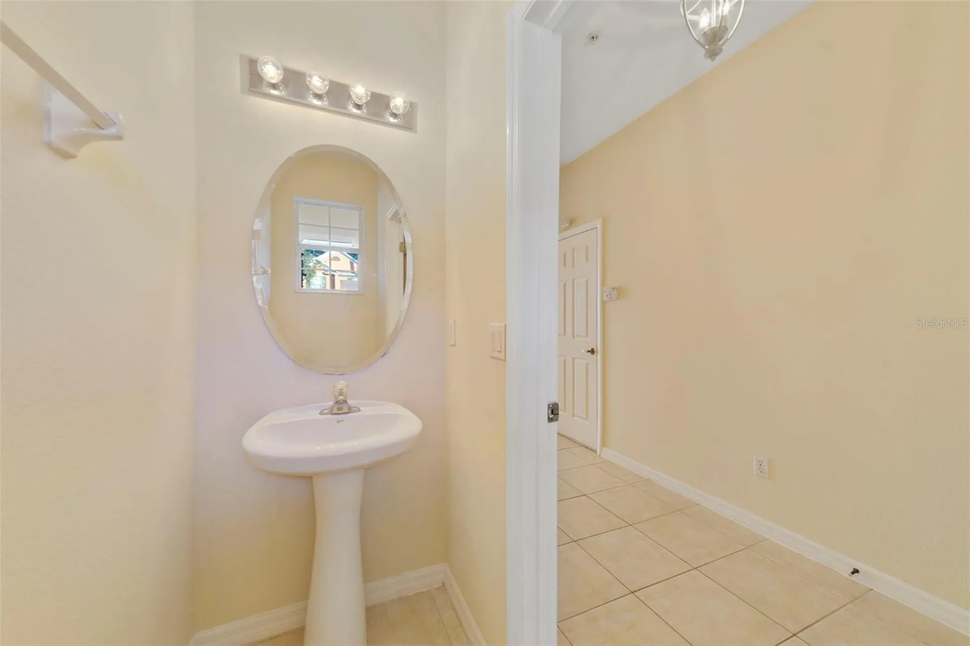 851 Assembly Court Kissimmee FL 34747