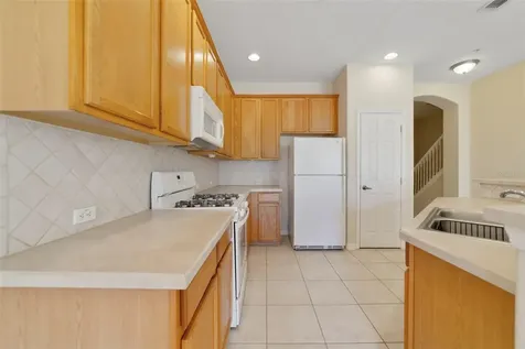 851 Assembly Court Kissimmee FL 34747