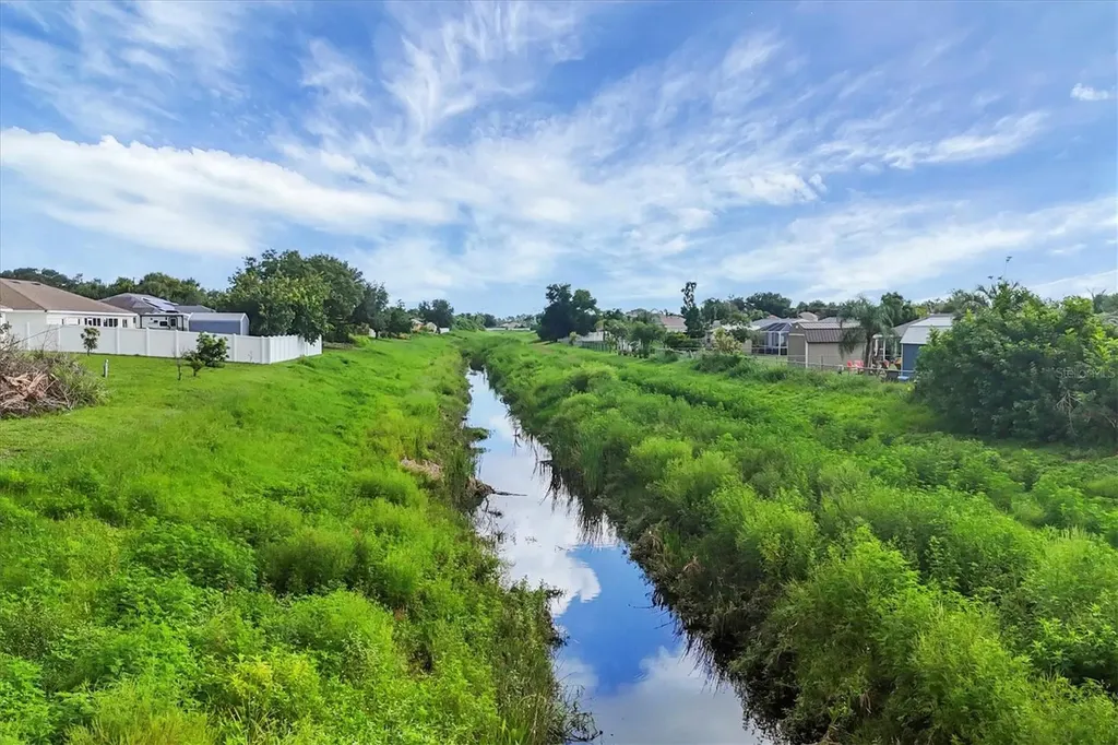 2694 Hopwood Road North Port FL 34287