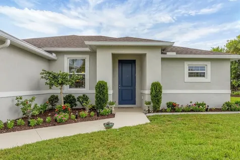 2694 Hopwood Road North Port FL 34287