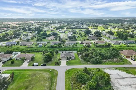 2694 Hopwood Road North Port FL 34287