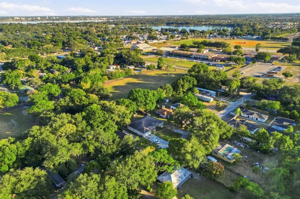 1218 37th Street NW Winter Haven FL 33881